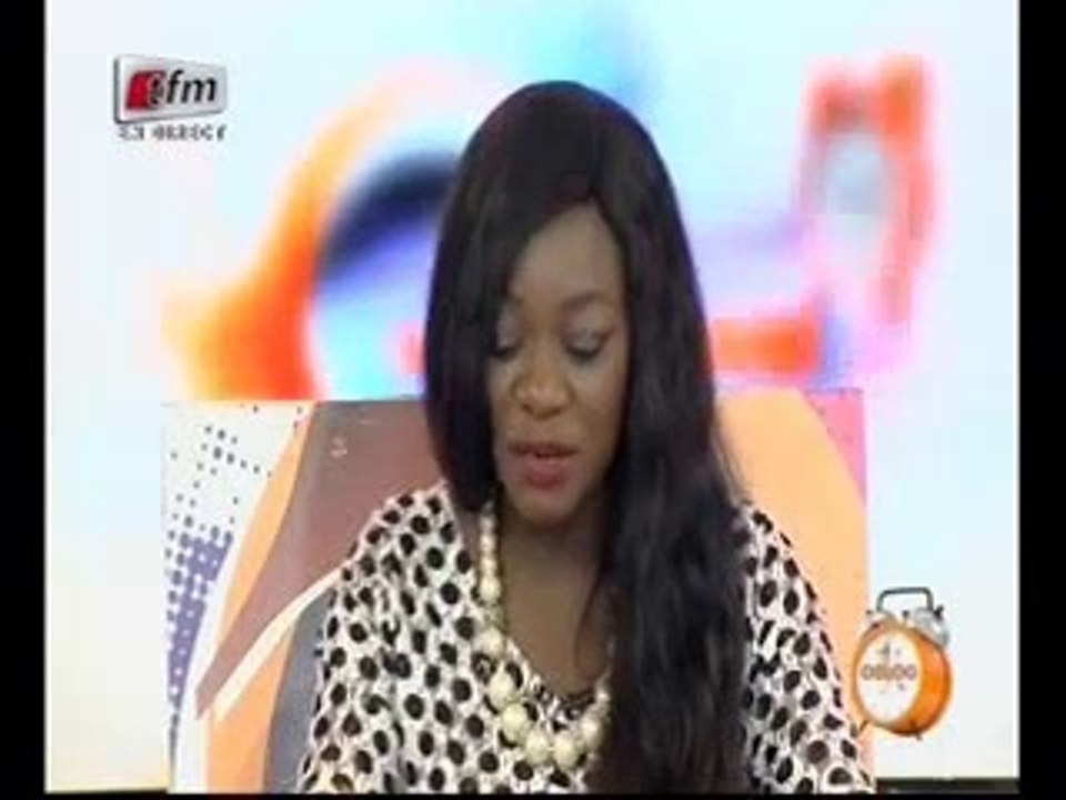 Vidéo: Quand Alphie révèle accidentellement que Pape Cheikh fume, Mado réagit…