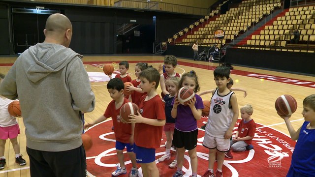Le mini basket au Stade Clermontois