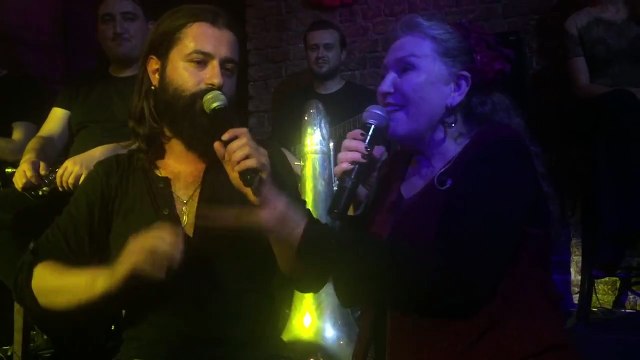 Suzan Kardeş & Koray Avcı - Unutamam Seni