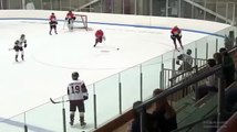Hockey: il veut mettre en échec son adversaire et se tape la honte