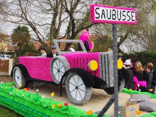 SAUBUSSE défilé du carnaval 2016 en HD 720