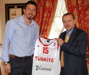 Erdoğan'a Danışman Olan Hidayet Türkoğlu'nun Maaşı Belli Oldu