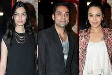 Abhay celebrates his birthday on the sets of Happy Bhaag Jayegi