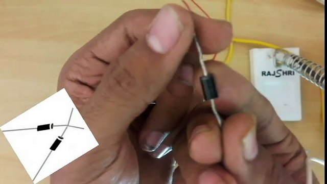 how to make 12 volt dc power supply/ 12volt battery charger Hindi/urdu
