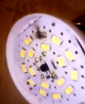 Ремонт светодиодной лампы, LED лампа, замена сгоревшего светодиода на перемычку