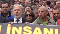 İzmir Disk Üyelerinden, Hem Terör Hem de Kıdem Tazminatı Protesto