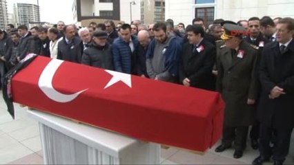 Ankara'daki Patlamada Hayatını Kaybeden Ferah Önder Toprağa Verildi