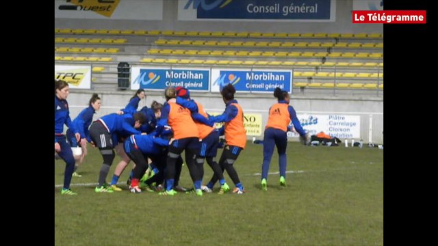 Vannes. Rugby féminin : les joueuses du XV de France à l'entraînement