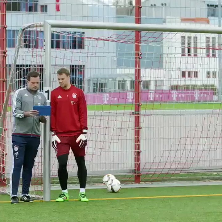 Pas de chance pour la Juventus, Neuer arrête tout même les yeux fermés