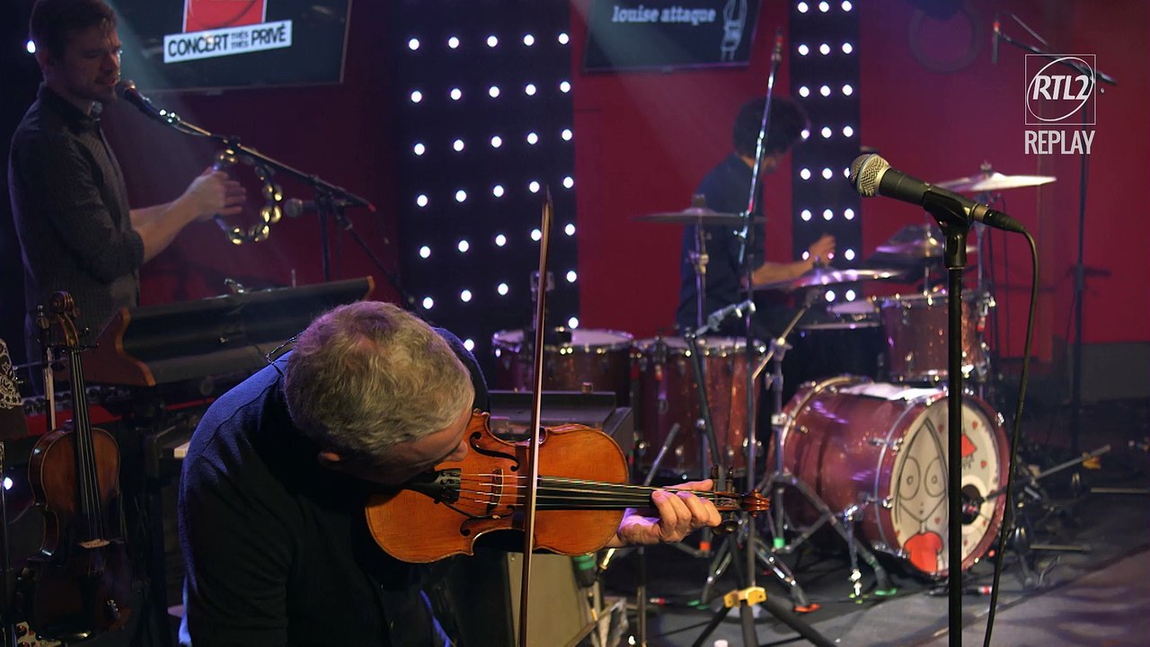 Louise Attaque  "je t'emmene au vent", "les nuits parisiennes", "amours" en Concert Très Très Privé