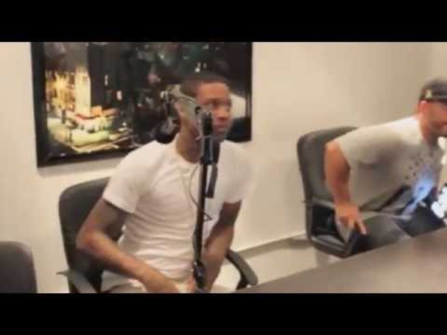 ⁣Lil Durk Talks His New Mixtape Signed To The Streets 2 Full Interview (Exclusive 2014)