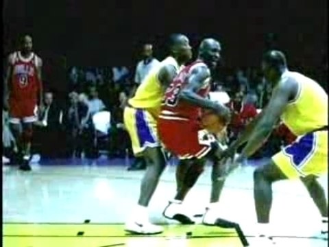 Nike Air Jordan XII Commercial - Frozen Moment