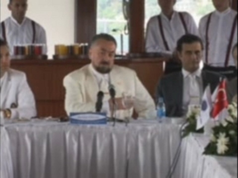 ADNAN OKTAR’S  PRESS MEETING  WITH THE EU MEDIA– PART1