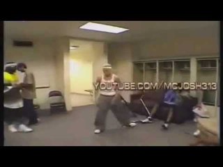 Rapper Eminem Break dancing 2016 Feat. D12