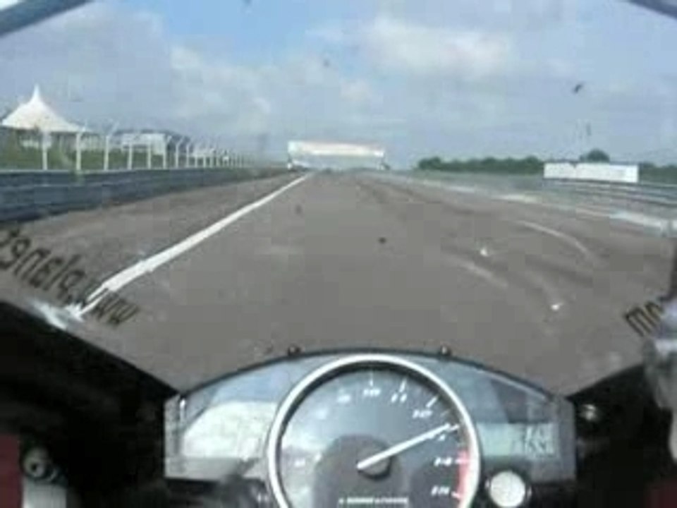 2 tours prenois yamaha r1 8 juin 2007