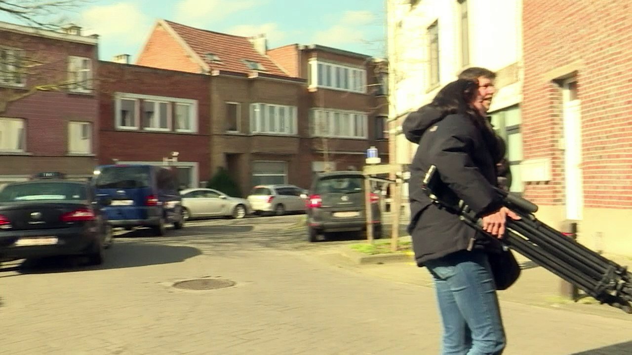 Antiterroreinsatz in Brüssel: Fahndung nach Flüchtigen