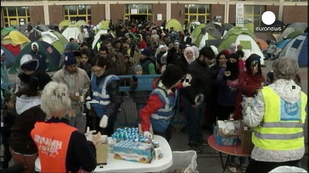 Renzi: 'Europa reist zum Mars, aber stößt an seine Grenzen in Idomeni'