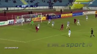 Video : Italian keeper making an astonishing quadruple save