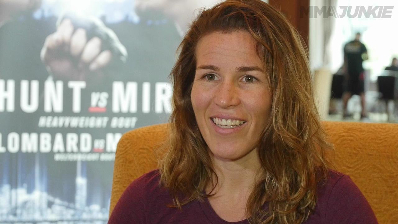 Leslie Smith still upset at last fight, ready to shine at UFC Fight Night 85