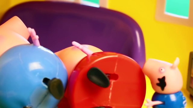 Свинка ПЕППА на русском - ТУАЛЕТНОЕ ЧУДИЩЕ. Мультик из игрушек.