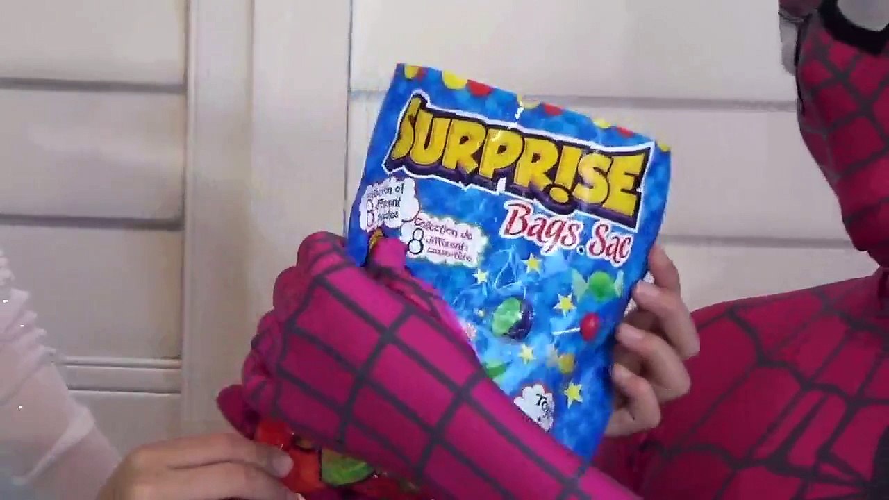 PINK SPIDERGIRL WITH FROZEN ELSA NERDS GIANT GUMMY CANDY CHUPPA CHUPS SUPERHERO IN REAL LIFE IRL