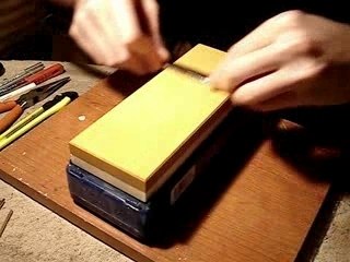 Straight Razor Honing - Part 4: 8000 grit