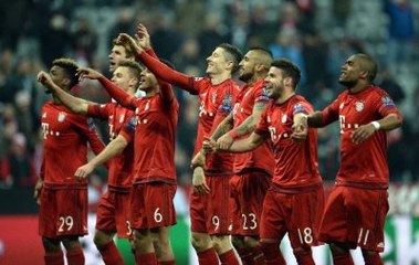 Tarihe Geçen Maçta Bayern Münih, Çeyrek Finalde