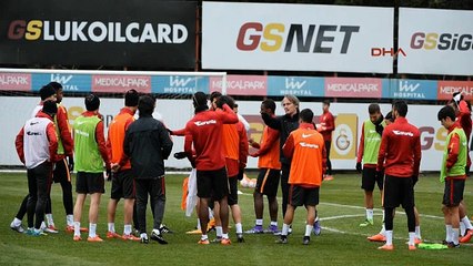 Galatasaray, Riekerink yönetiminde çalıştı