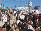 پاکستان میں انتظامی اداروں کے ملازمین کو تنخواہوں کی عدم ادائیگی معمولی بات