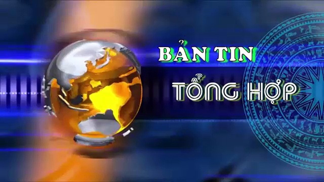 Dân mạng 'nổi sóng' vì ông bố dạy con trai 3 tuổi hút thuốc