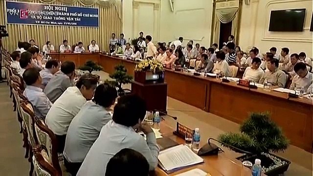 Tp HCM- Bí thư Đinh La Thăng chất vấn lãnh đạo ngành giao thông.mp4