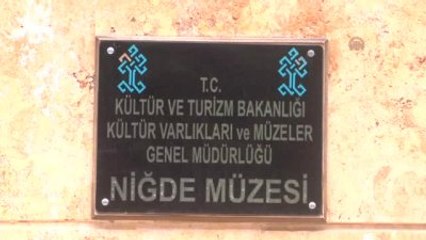 7 Bin 200 Yıllık Kil Sıvalı Kafatası İlgi Görüyor - Niğde