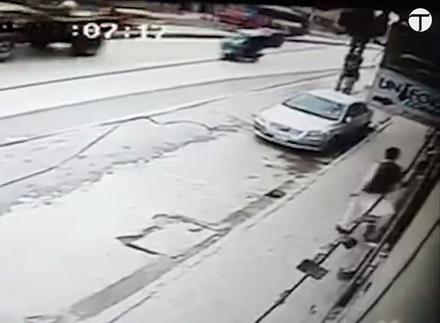 CCTV Footage 15 killed, dozens injured in Peshawar bus explosion 16 March 2016