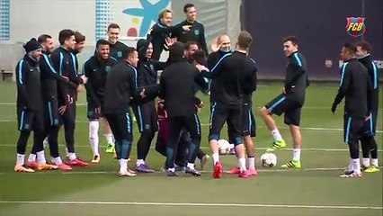 FC Barcelona training session Last session before the 2nd leg against Arsenal - TinyJuke.com