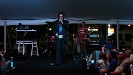 Robert Keefer sings 'Teddy Bear' Elvis Week 2015