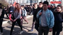 Brest. Place de la Liberté : 400 manifestants contre la loi Travail