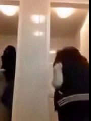 أكبر فضيحة عاد هاذي في مرحاض الكلية تفرج بنات فاش يعملو