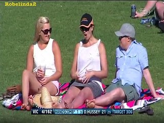 this Girl imitating se--x at the cricket
