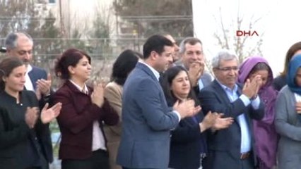 Diyarbakır Demirtaş: Ortada Meclis Yokki, Bizi Mizi Meclis? Ten Atsan Ne Olur
