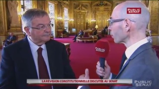 Révision Constitutionnelle : En constitutionnalisant l'État d'urgence, on offre des garanties aux citoyens affirme Michel Mercier