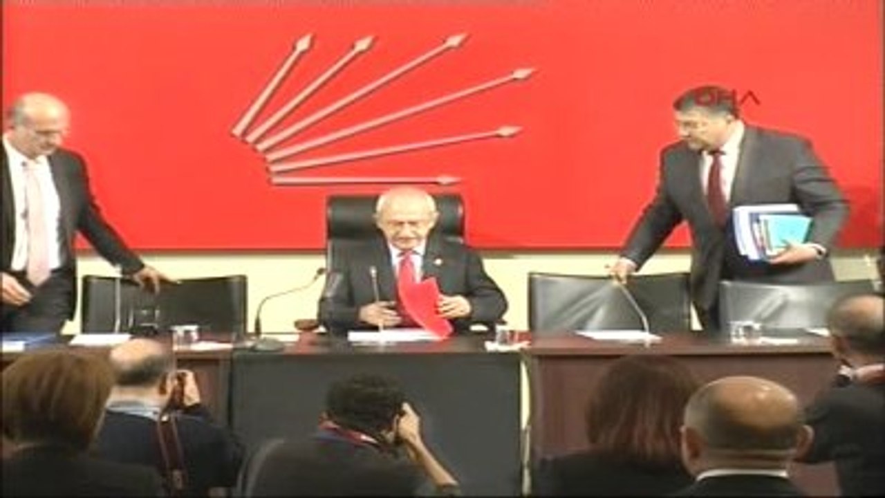 Kılıçdaroğlu: Akademisyenler Ellerine Silah Alıp Dağa mı Çıktılar?