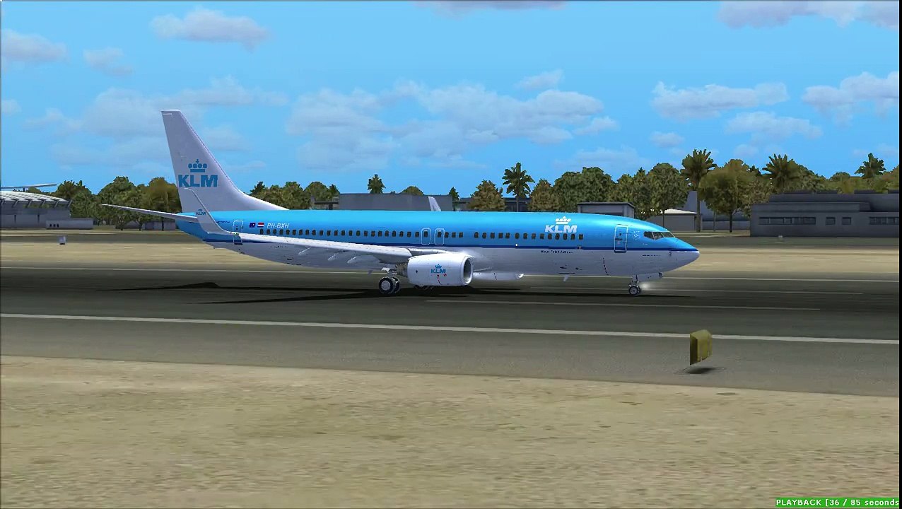 FSX KLM PMDG 737 Takeoff from Dubai Intl. ( Ultra Realistic )