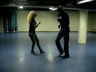 mab et natacha lachent les chevaux !