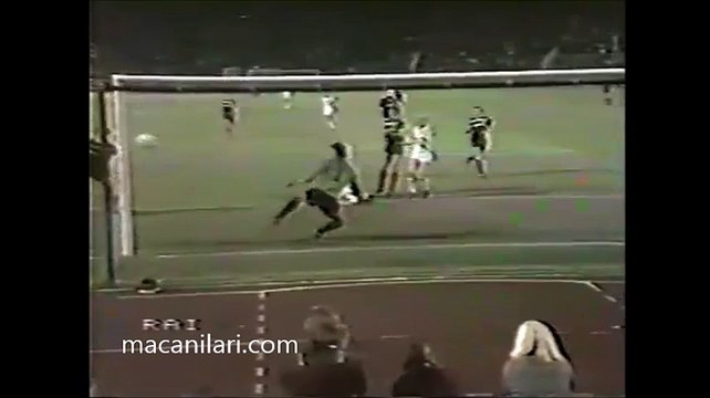 29.09.1982 - 1982-1983 European Champion Clubs' Cup 1st Round 2nd Leg Hamburger SV 2-0 BFC Dynamo Berlin