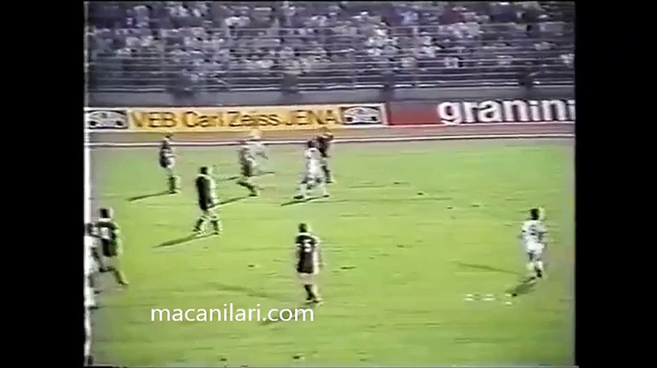 15.09.1982 - 1982-1983 European Champion Clubs' Cup 1st Round 1st Leg BFC Dynamo Berlin 1-1 Hamburger SV