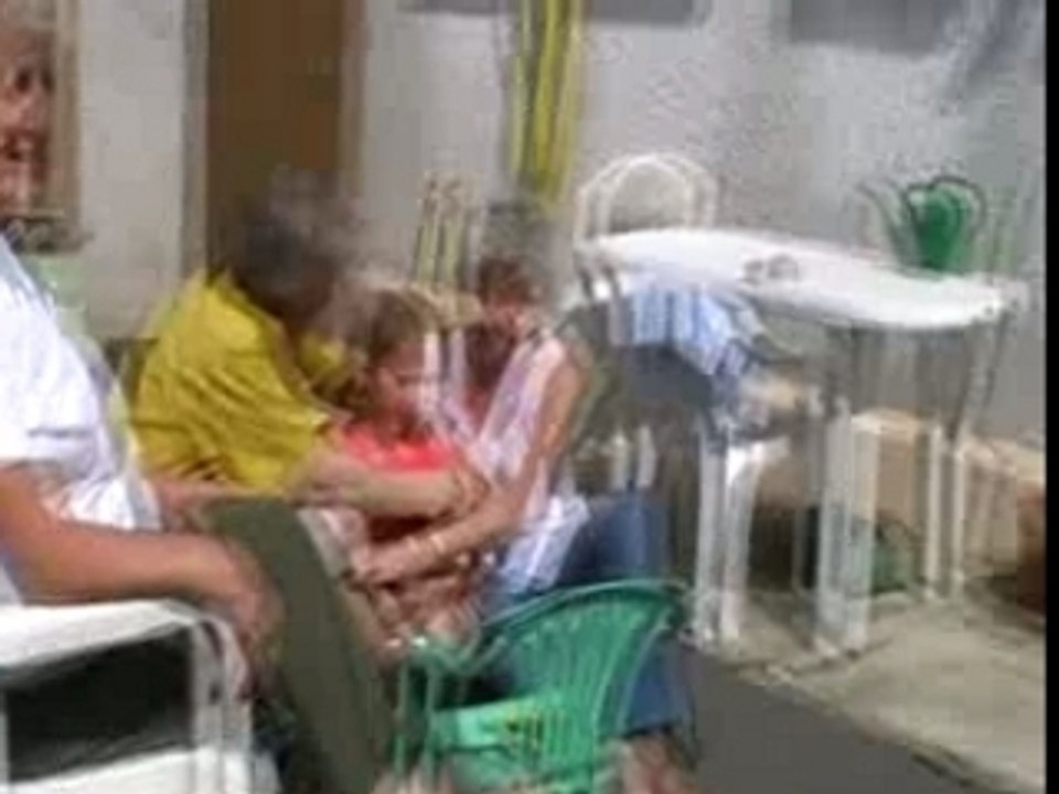 ça papote ds le jardin