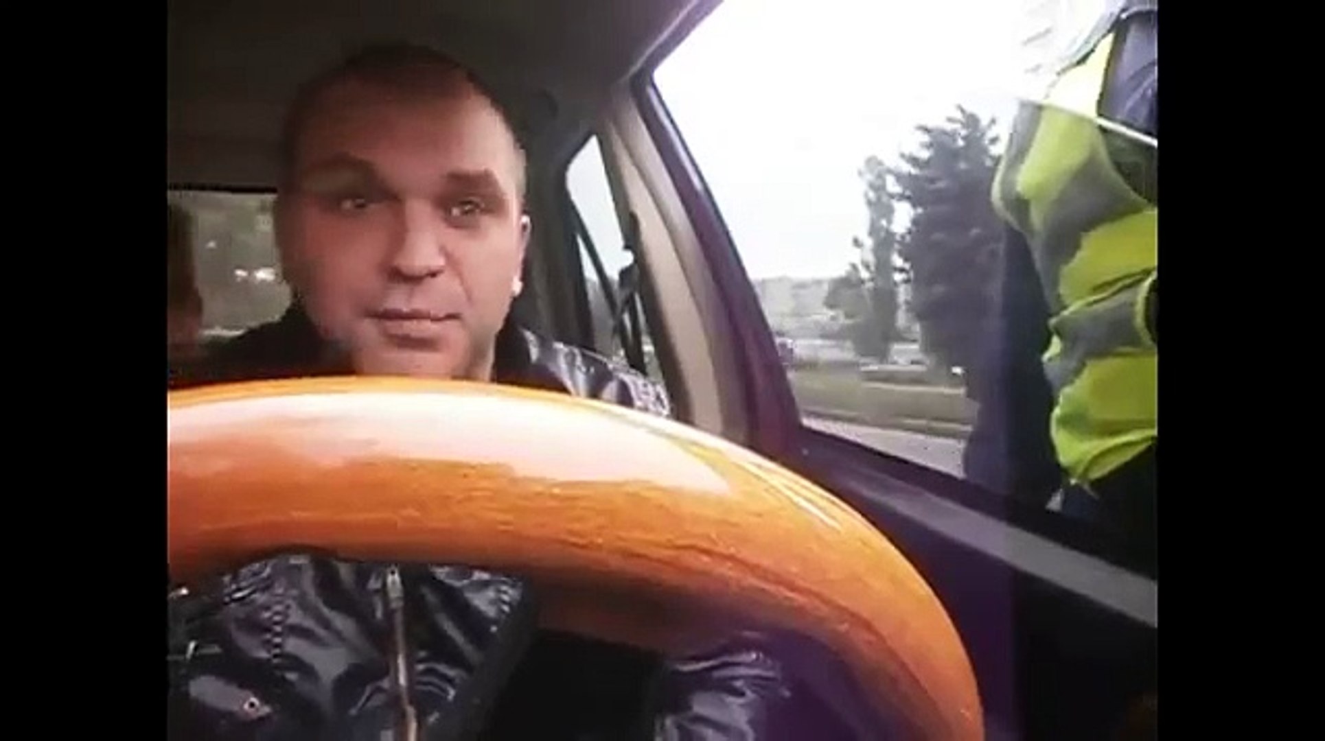 ГАИ  Украина! Капот не работает!