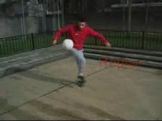 Sofiane Touzanie le freestyler de foot