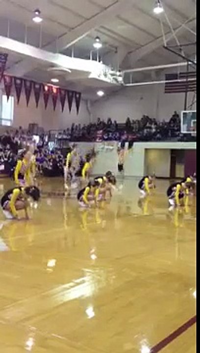 CCS Varsity Cheer Dance