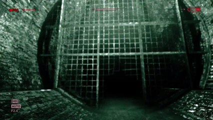 OUTLAST MARATHON 31 DAYS OF HALLOWEEN WALKTHROUGH PART 15-NO BATTERY=DEAD